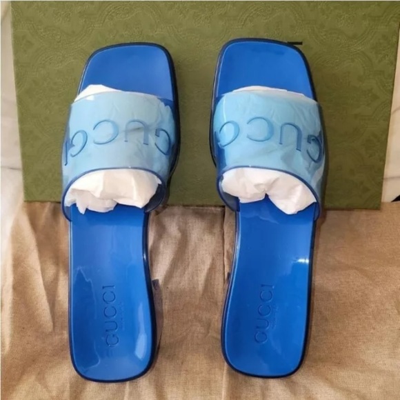 Transparent blue gucci slides - Picture 7 of 16